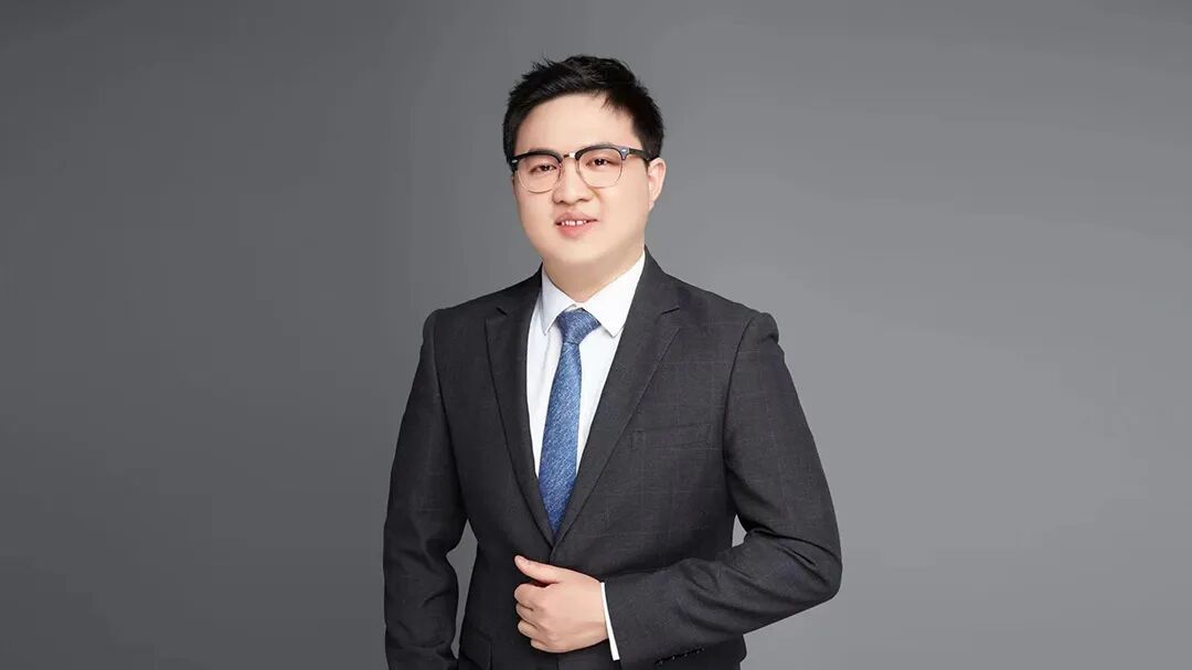 贾成密.jpg 贾成密.jpg