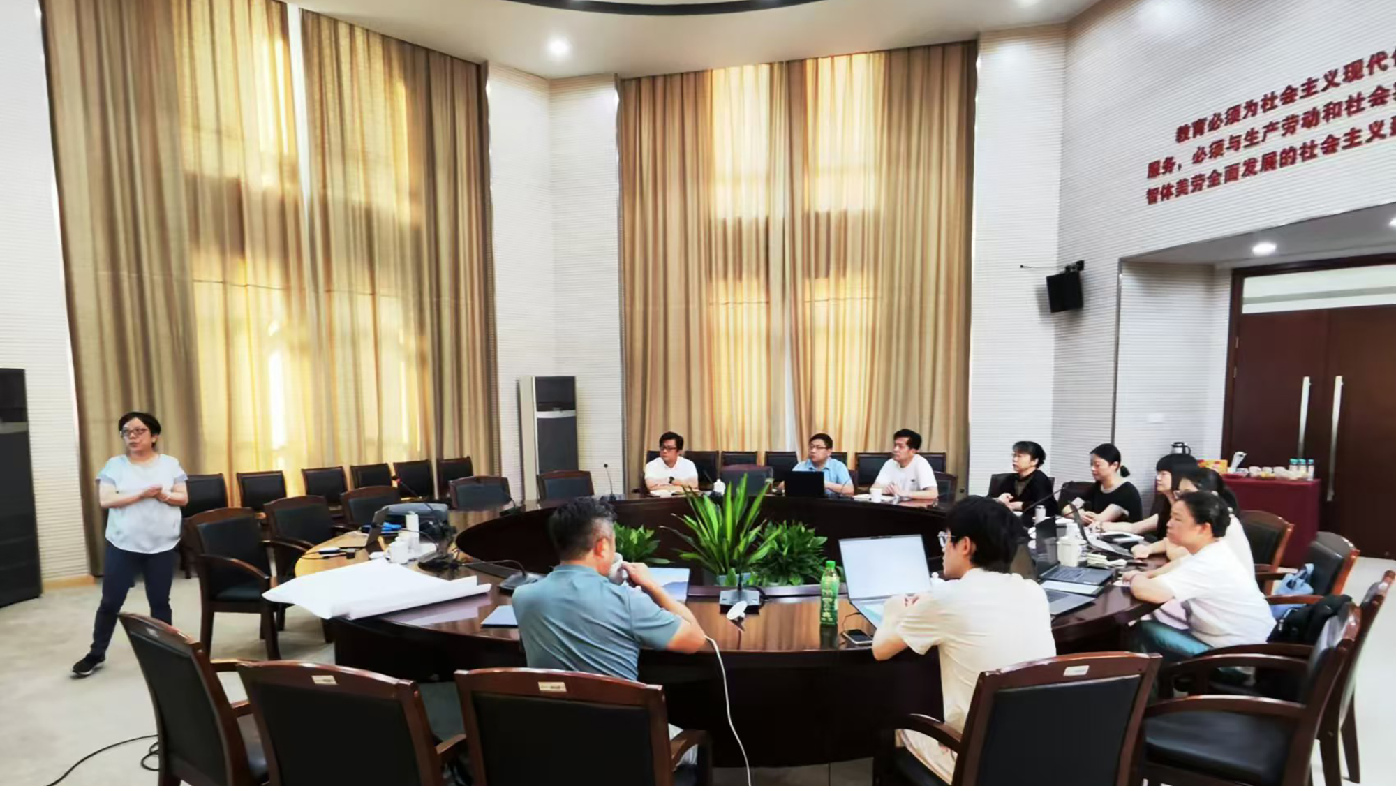李晓琳-6.jpg 李晓琳-6.jpg