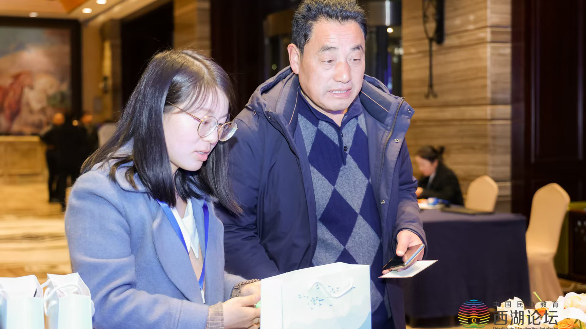 李晓琳-1.jpg 李晓琳-1.jpg