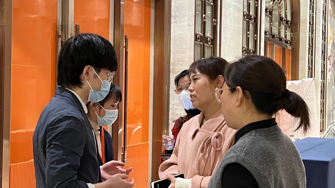 罗杰中-4.jpg 罗杰中-4.jpg